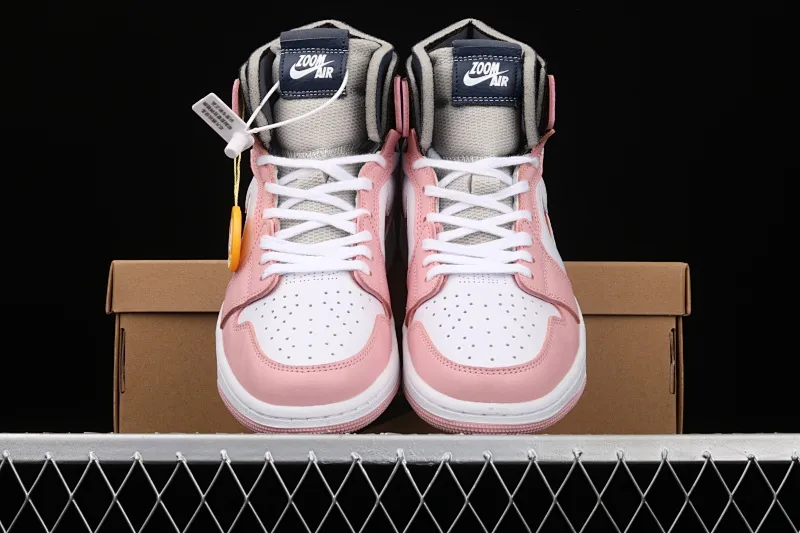 All categories Air Jordan Jordan series basketball shoes Air Jordan 1 High G version Air Jordan 1 Zoom Air CMFT AJ1 Joe 1 pink glaze Sakura pink high-top basketball shoes CT0979-601